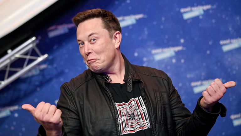 Elon Musk, administrerende direktør i Tesla og sjef for romfartsselskapet SpaceX, ved Axel Springer Award-utdelingen. 