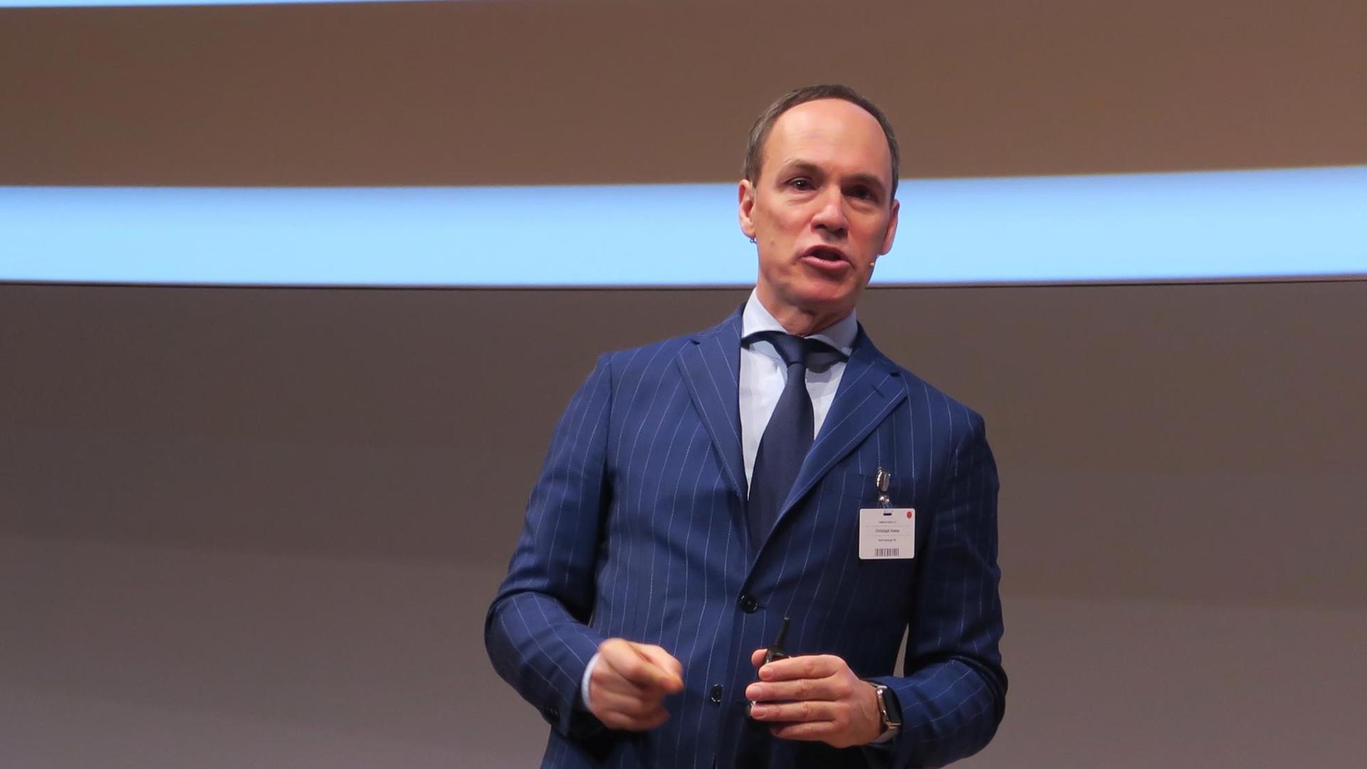 Christoph Keese, Executive Vice President Axel Springer SE aufgenommen am 18.01.2016 auf der ZEIT Konferenz Food & Farm 4.0 im bcc in Berlin Mitte. Christoph Keese, Executive Vice President Axel Springer SE aufgenommen am 18.01.2016 auf der ZEIT Konferenz Food & Farm 4.0 im bcc in Berlin Mitte.