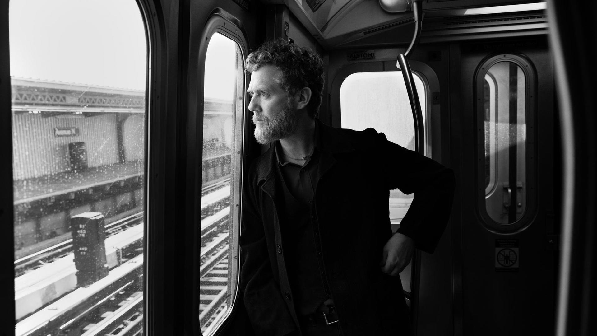 Glen Hansard. Glen Hansard.