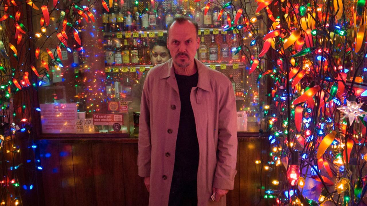 Michael Keaton als Riggan Thomson in einer Szene des Films "Birdman oder (Die unverhoffte Macht der Ahnungslosigkeit)" von Alejandro González Inárritu. Michael Keaton als Riggan Thomson in einer Szene des Films "Birdman oder (Die unverhoffte Macht der Ahnungslosigkeit)" von Alejandro González Inárritu.