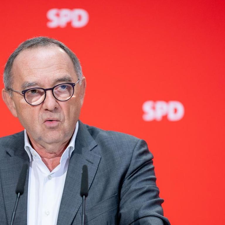 Norbert Walter-Borjans, Bundesvorsitzender der SPD, gibt nach der Sitzung des SPD-Präsidiums eine Pressekonferenz