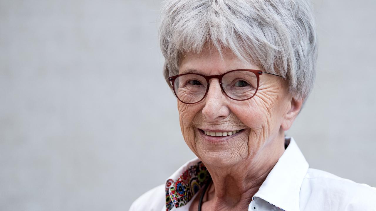 Die Schriftstellerin Mirjam Pressler bei einer Lesung in München am 13. Juni 2018 Die Schriftstellerin Mirjam Pressler bei einer Lesung in München am 13. Juni 2018