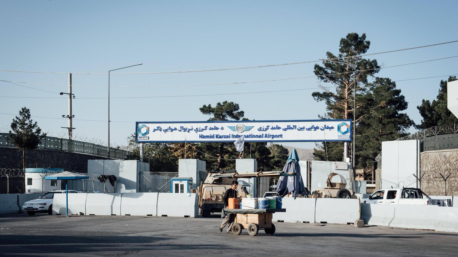 Der Eingang des internationalen Flughafens von Kabul.