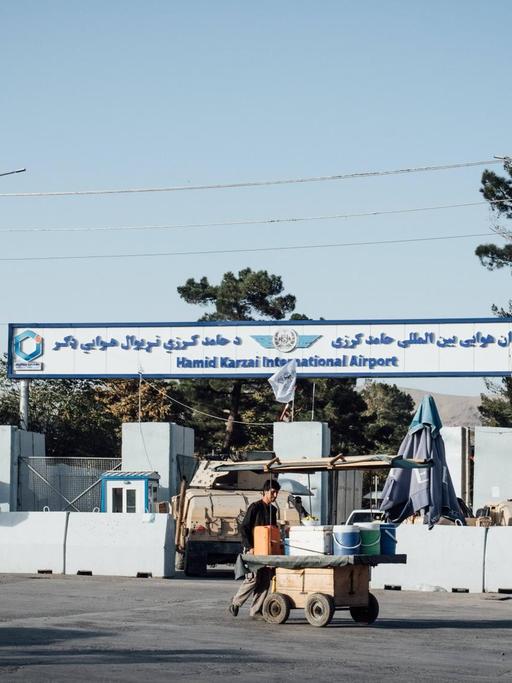Der Eingang des internationalen Flughafens von Kabul.