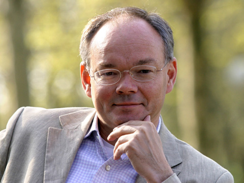 Der Publizist und Medienforscher Lutz Hachmeister Der Publizist und Medienforscher Lutz Hachmeister