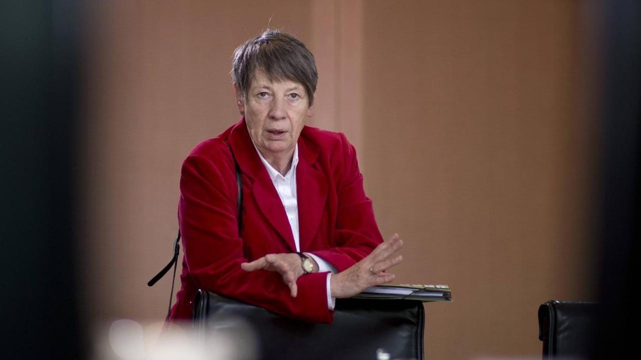 Bundesumweltministerin Barbara Hendricks (SPD). Bundesumweltministerin Barbara Hendricks (SPD).