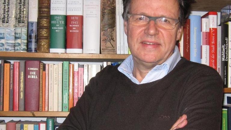 Der Kulturwissenschaftler Gunther Hirschfelder erforscht schon lange unsere Essgewohnheiten Der Kulturwissenschaftler Gunther Hirschfelder erforscht schon lange unsere Essgewohnheiten