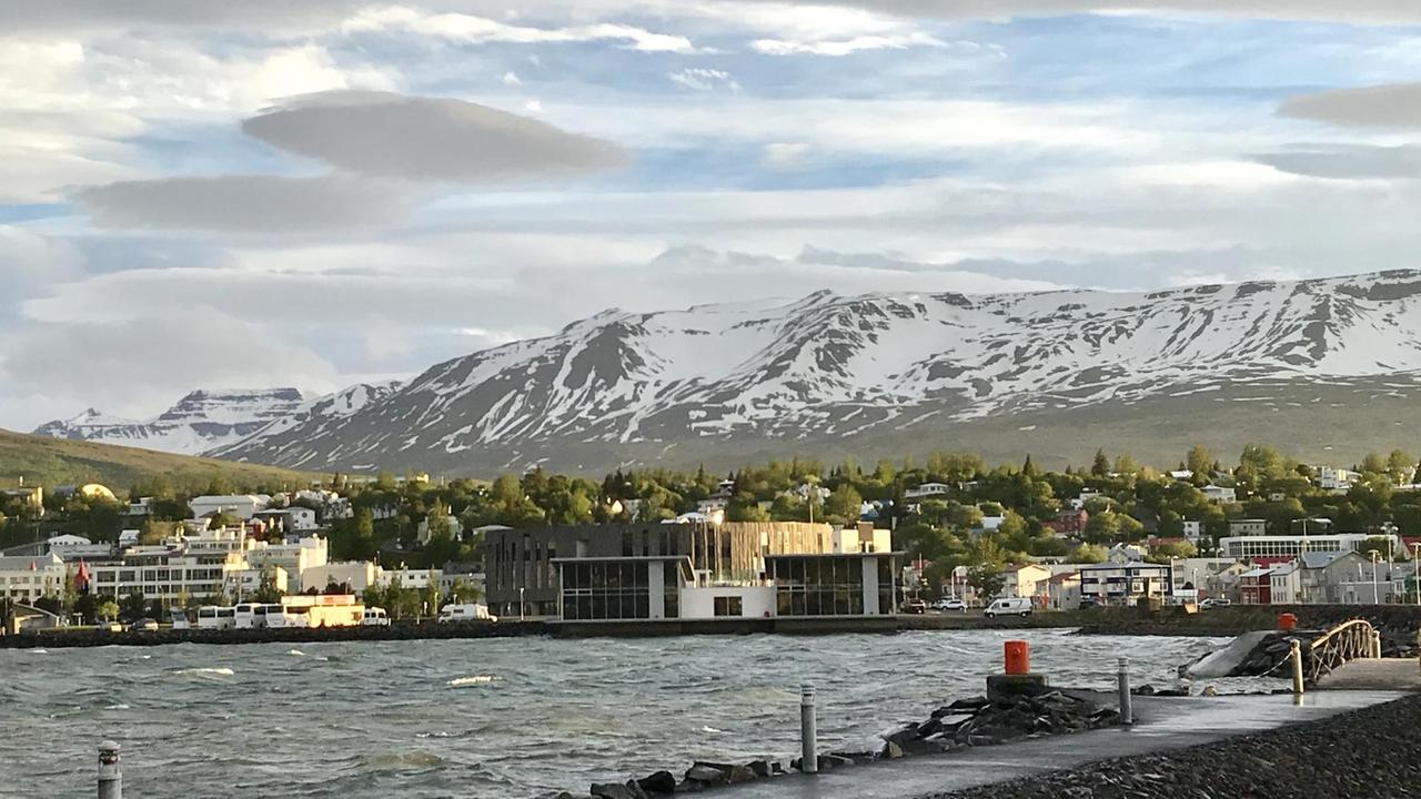 Fortschritt heißt "Akureyri" - Die nordisländische Stadt ist Sitz des "Zentrums für Gleichstellung". Fortschritt heißt "Akureyri" - Die nordisländische Stadt ist Sitz des "Zentrums für Gleichstellung".