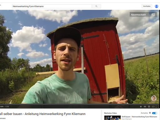 "Heimwerkerking" nennt sich Fynn Kliemann auf youtube - und kommt in seinen Videos ohne Werbung aus.