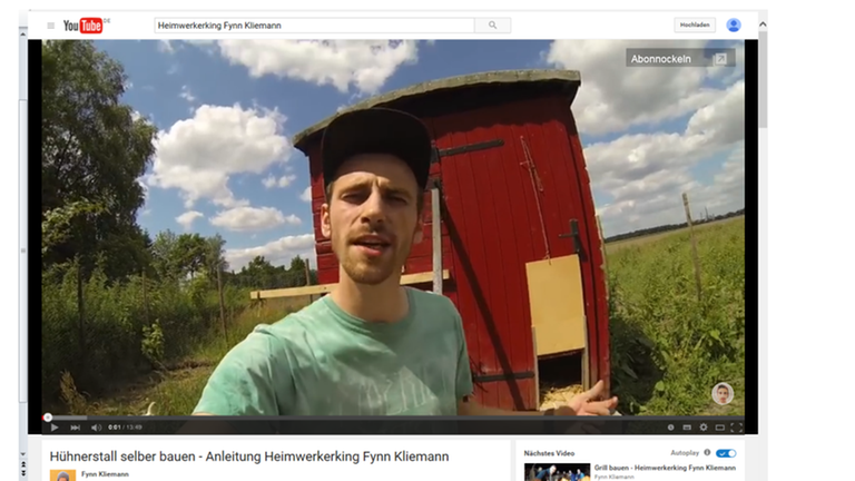 "Heimwerkerking" nennt sich Fynn Kliemann auf youtube - und kommt in seinen Videos ohne Werbung aus.