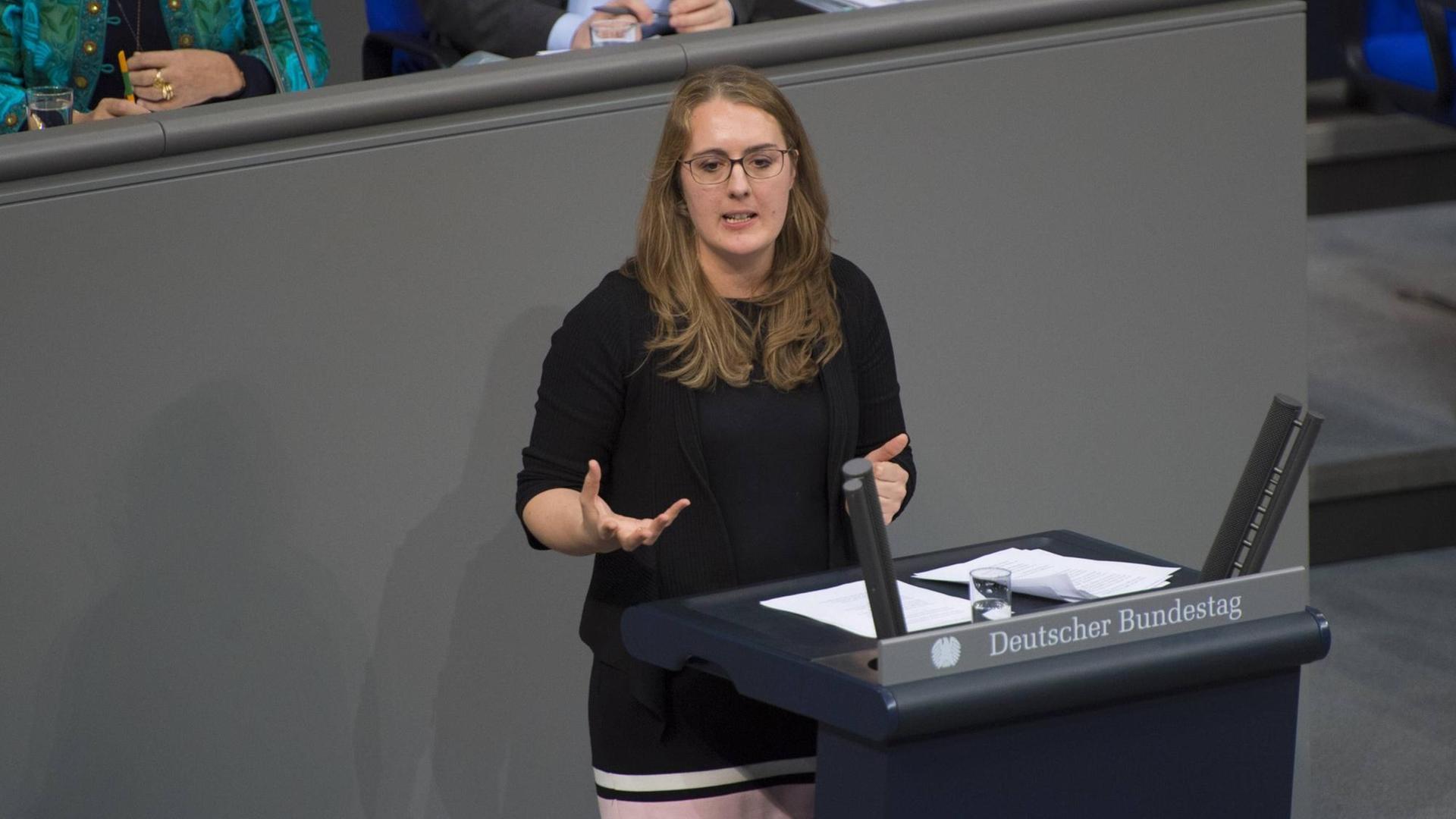 Die Grünen-Politikerin Katharina Dröge im Bundestag Die Grünen-Politikerin Katharina Dröge im Bundestag
