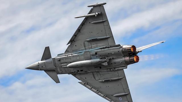 Eurofighter Typhoon bei einer Luftshow im Jahr 2020