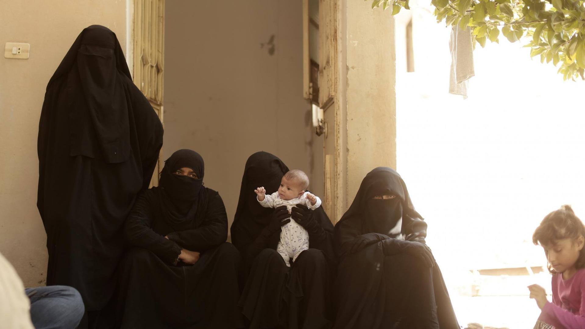Al-Hol-Lager in Syrien, hier sind Angehörige von IS-Kämpfern inhaftiert, 7.9.2019 Al-Hol-Lager in Syrien, hier sind Angehörige von IS-Kämpfern inhaftiert, 7.9.2019