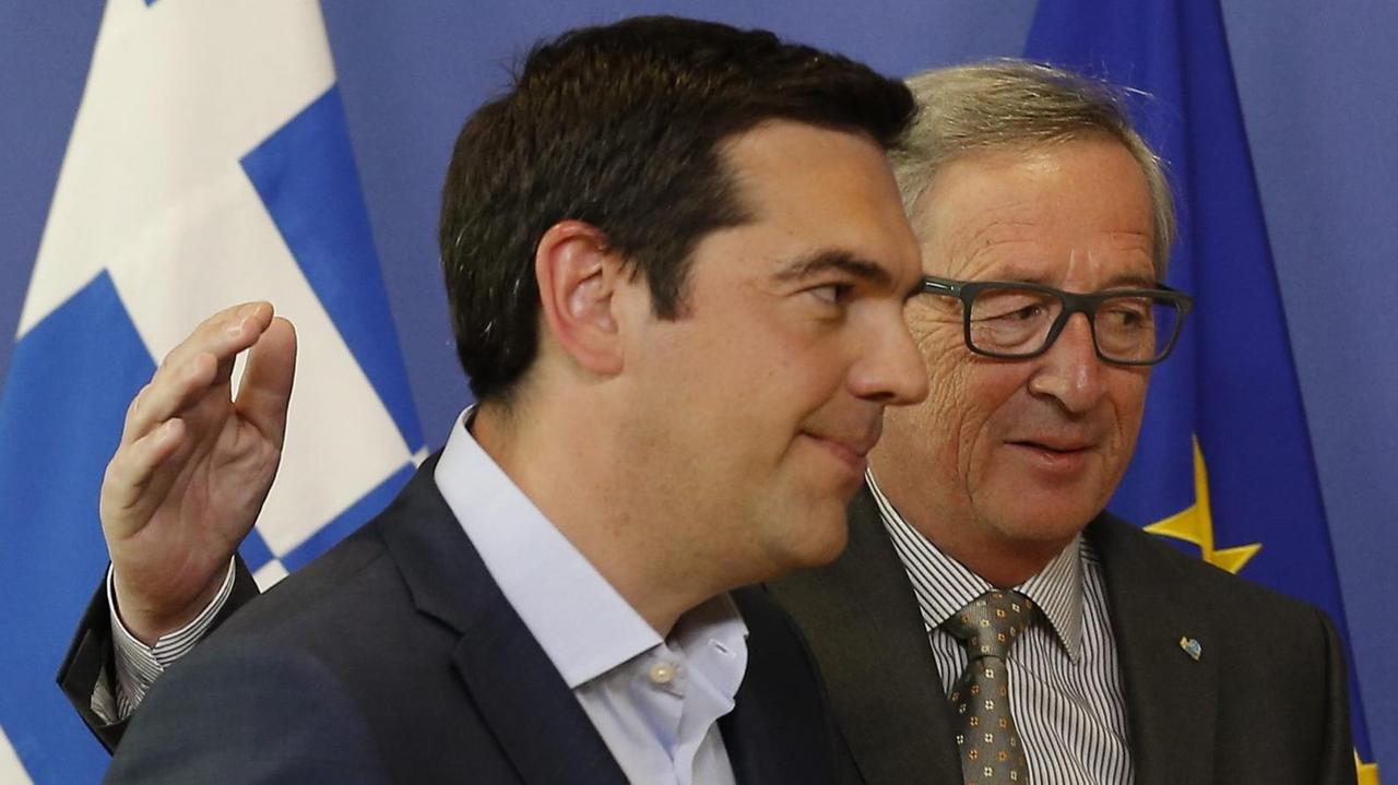 Griechenlands Regierungschef Alexis Tsipras (l.) mit EU-Kommissionspräsident Jean-Claude Juncker
