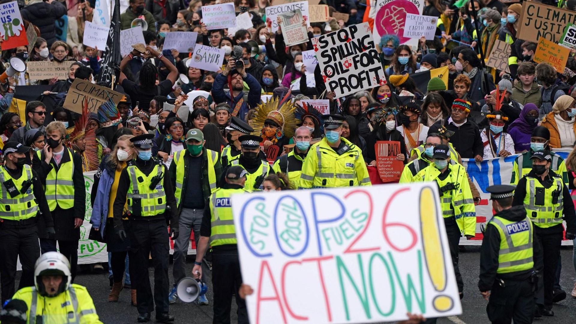 Demonstration von Klimaktivisten der Friday-for-Future-Bewegung während der UN-Klimakonferenz COP26 in Glasgow