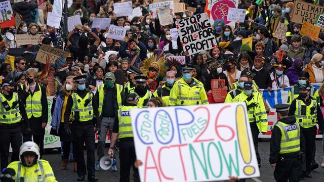 Demonstration von Klimaktivisten der Friday-for-Future-Bewegung während der UN-Klimakonferenz COP26 in Glasgow