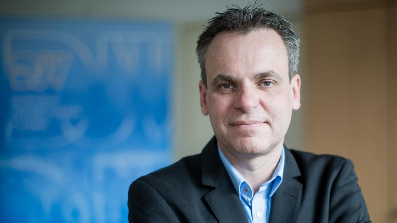 Das Bild zeigt Frank Überall, den Bundesvorsitzenden des DJV (Deutscher Journalisten-Verband). Das Bild zeigt Frank Überall, den Bundesvorsitzenden des DJV (Deutscher Journalisten-Verband).