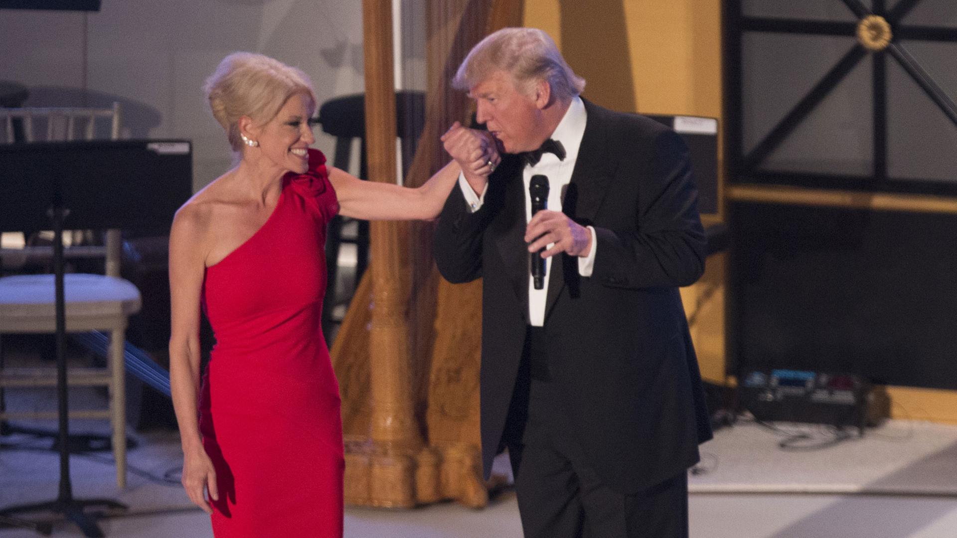 Kellyanne Conway mt ihrem Boss Donald Trump Kellyanne Conway mt ihrem Boss Donald Trump