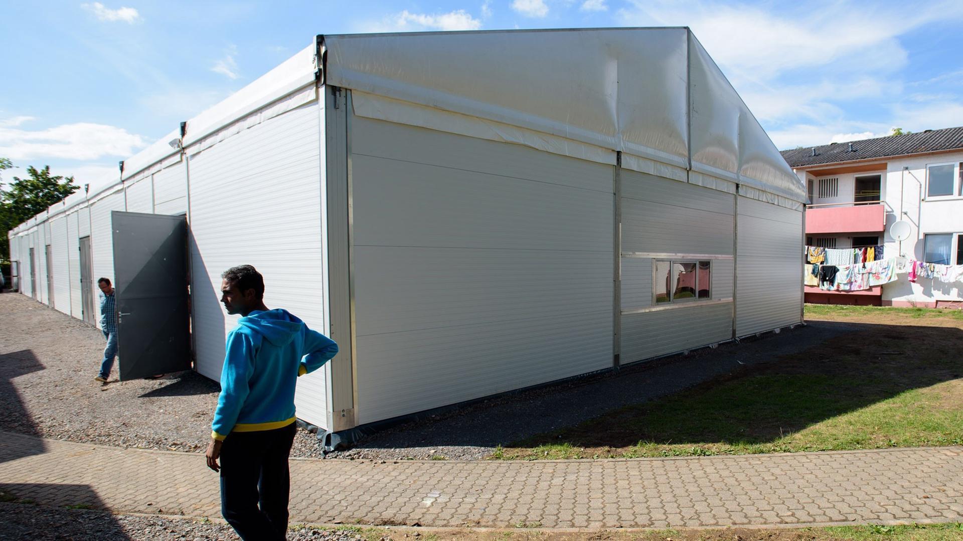 Flüchtlinge in der Landesaufnahmestelle Lebach Flüchtlinge in der Landesaufnahmestelle Lebach