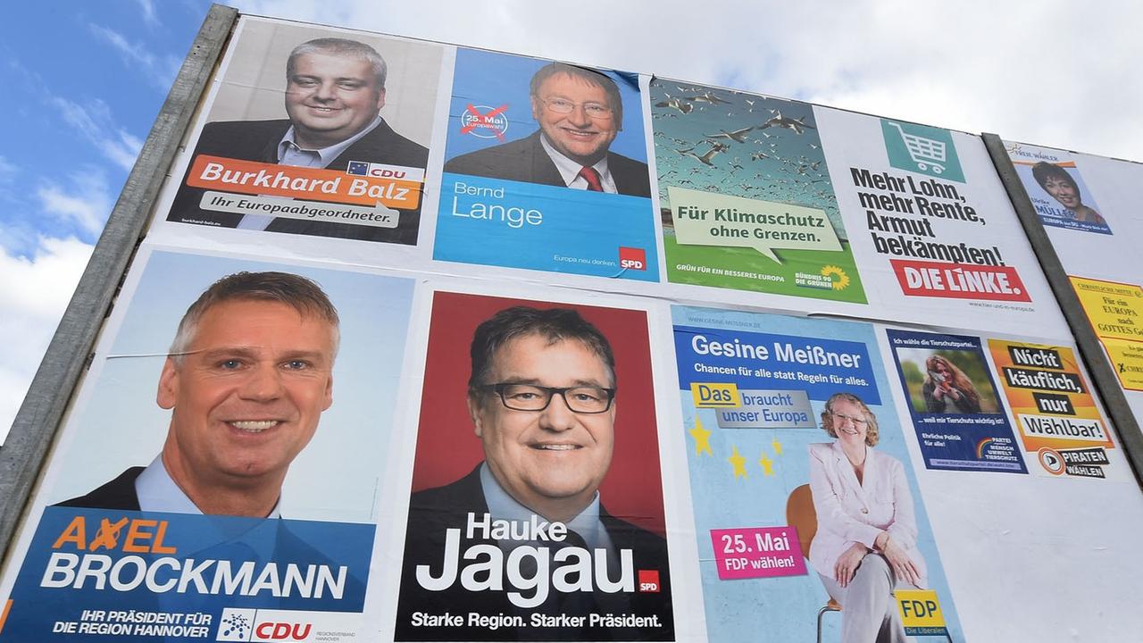 Wahlplakate zur Europawahl in Hannover.