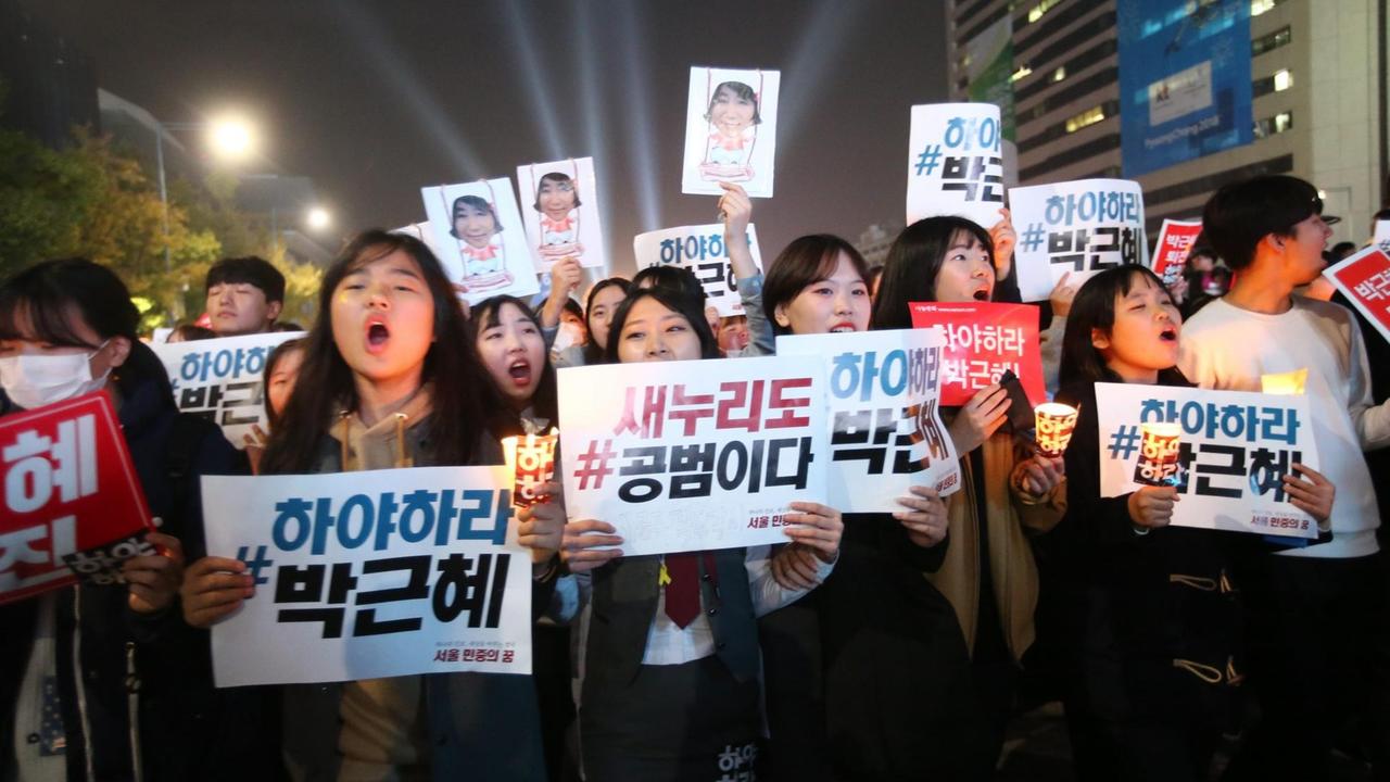 Protestierende Südkoreaner in Seoul.