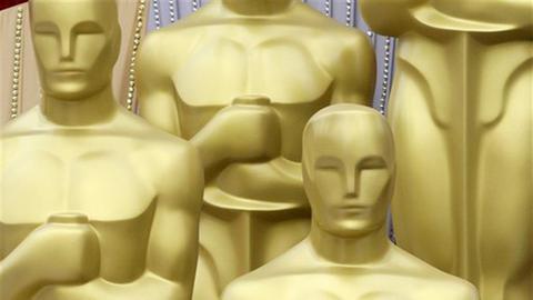Oscar-Statuen vor dem Kodak Theatre in Los Angeles.