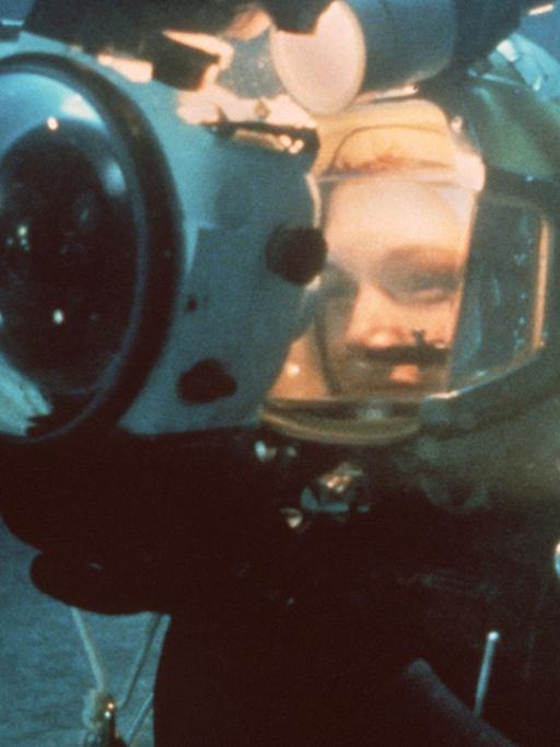 Szene aus dem Film "Abyss" von James Cameron aus dem Jahr 1989. Mit aufwendiger Tricktechnik wird die Suche nach einem verschollenen Atom-U-Boot gezeigt, wobei das Team auf sonderbare Erscheinungen stößt...