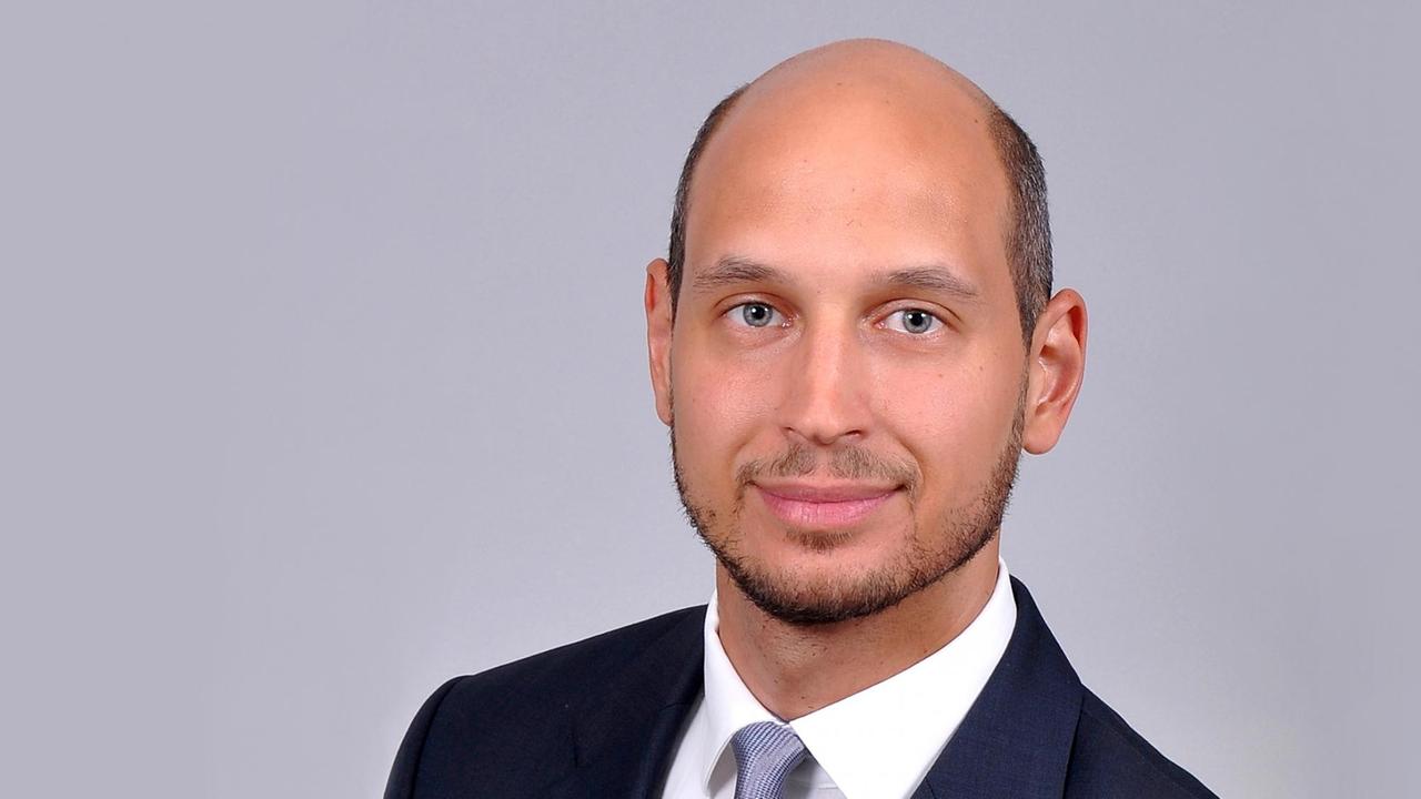 Porträt des Islamwissenschaftlers Hazim Fouad. Porträt des Islamwissenschaftlers Hazim Fouad.