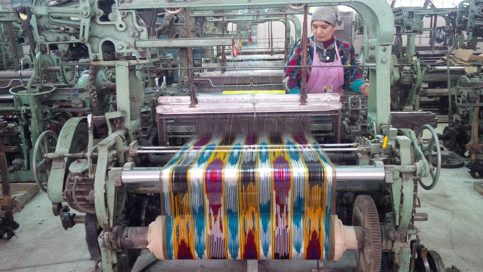 Seidenproduktion in Tadschikistan Seidenproduktion in Tadschikistan