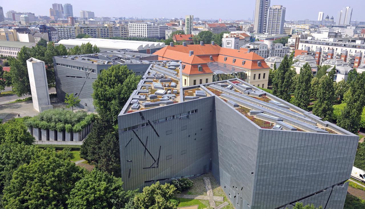 Jüdisches Museum, Neubau von Daniel Libeskind, Berlin Jüdisches Museum, Neubau von Daniel Libeskind, Berlin