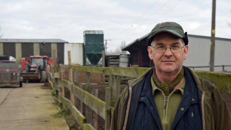 Thomas Schofield auf seiner Farm Thomas Schofield auf seiner Farm