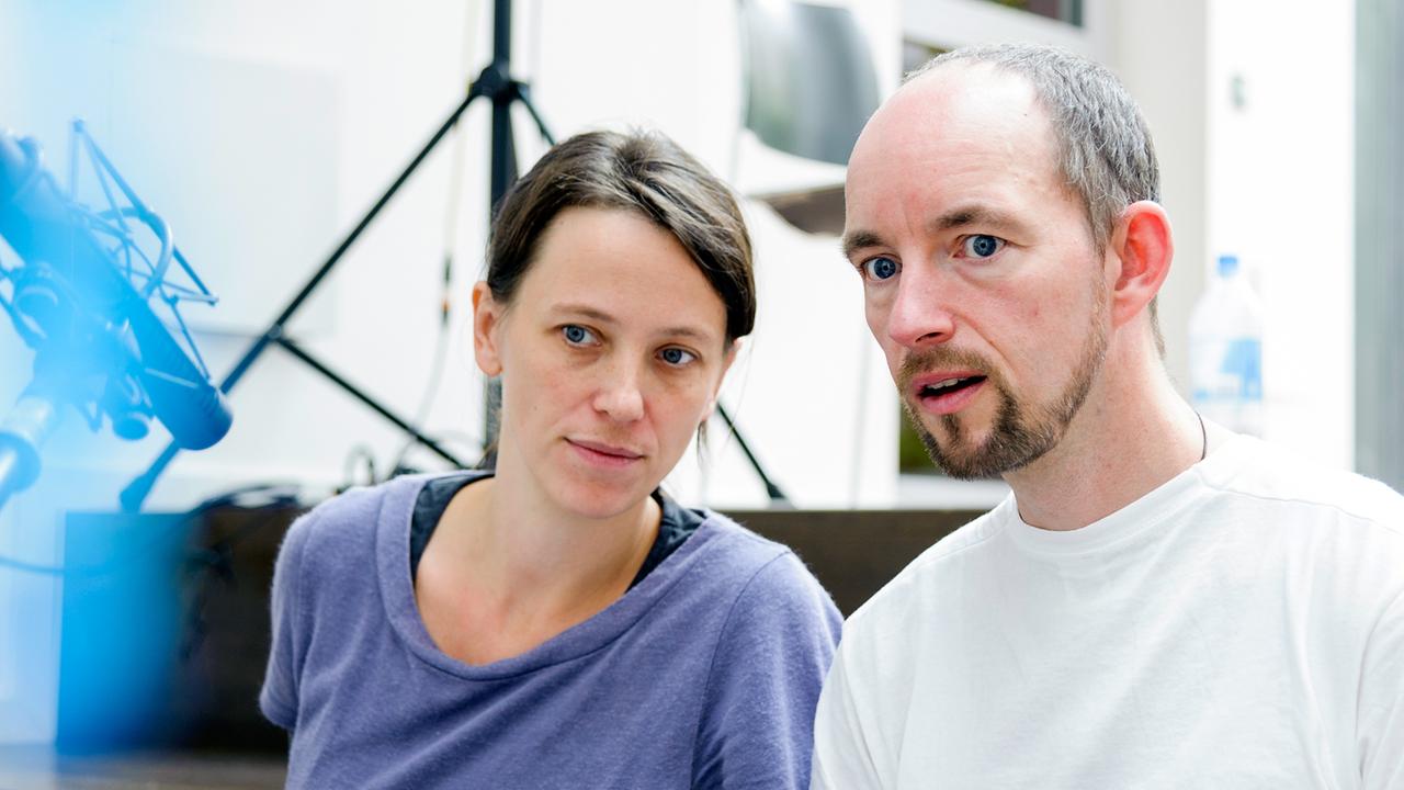 Die Sonifikationsforscher Dr. Thomas Hermann (CITEC Bielefeld) und Katharina Vogt (iem Graz)