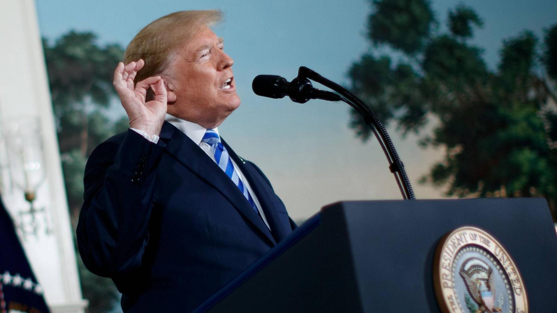 US-Präsident Donald Trump verkündet den einseitigen Ausstieg der USA aus dem Atom-Abkommen mit Iran US-Präsident Donald Trump verkündet den einseitigen Ausstieg der USA aus dem Atom-Abkommen mit Iran