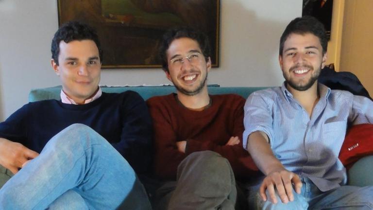 Simón, Tomás und Pablo, junge Literaten und Gründer des "Alacrán"