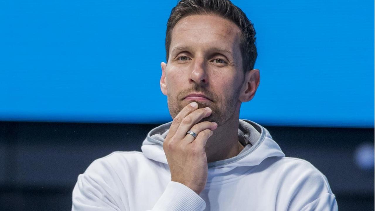 Henning Lambertz hat kurz vor Weihnachten 2018 seinen Rücktritt als Schwimm-Bundestrainer angekündigt. Henning Lambertz hat kurz vor Weihnachten 2018 seinen Rücktritt als Schwimm-Bundestrainer angekündigt.