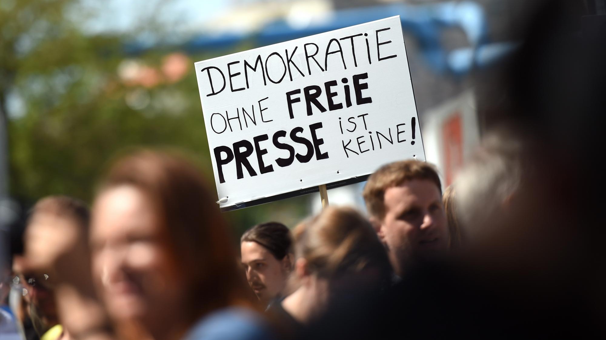 Rolle Der Medien In Der Demokratie - Was Journalismus Leisten Muss ...