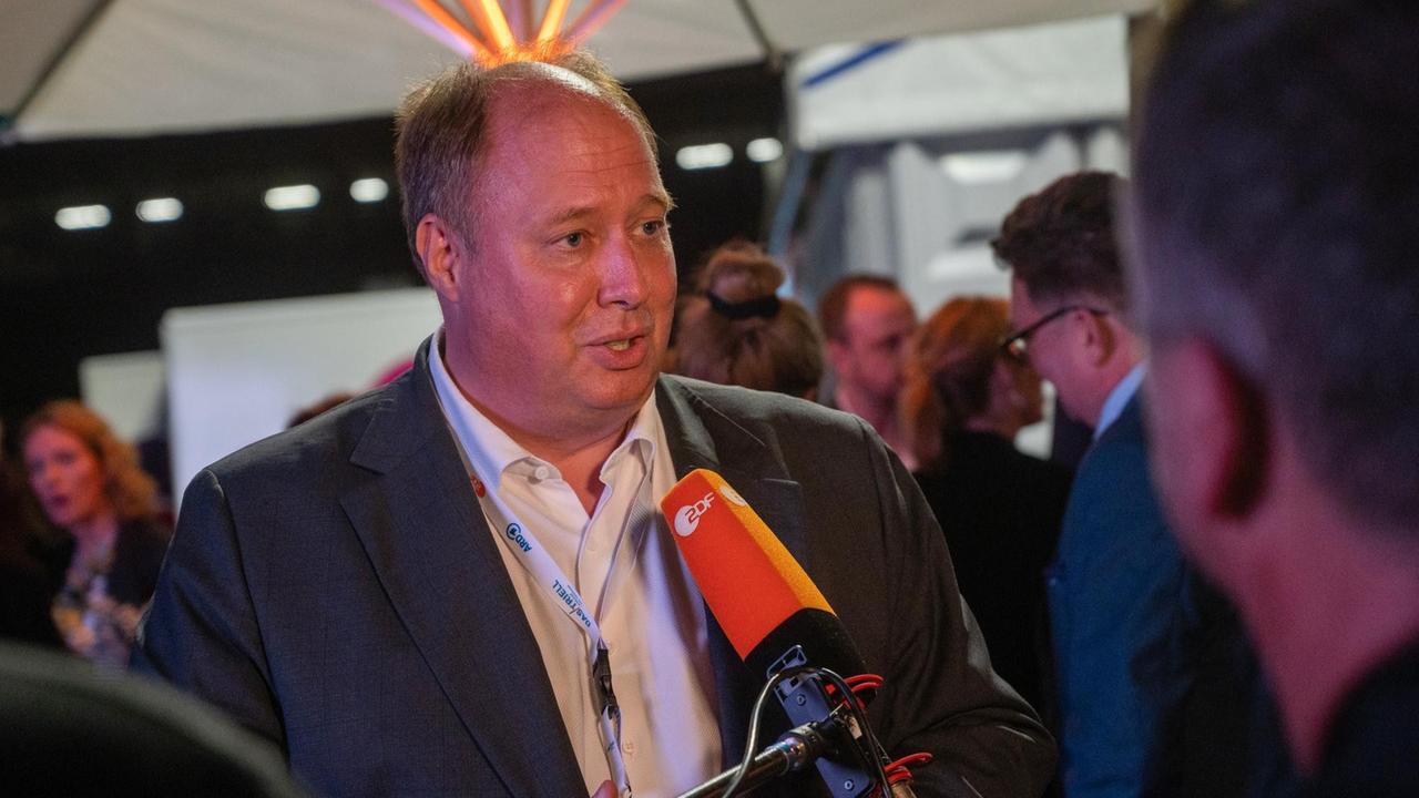 Helge Braun (CDU), Kanzleramtsminister, gibt ein Interview. Helge Braun (CDU), Kanzleramtsminister, gibt ein Interview.