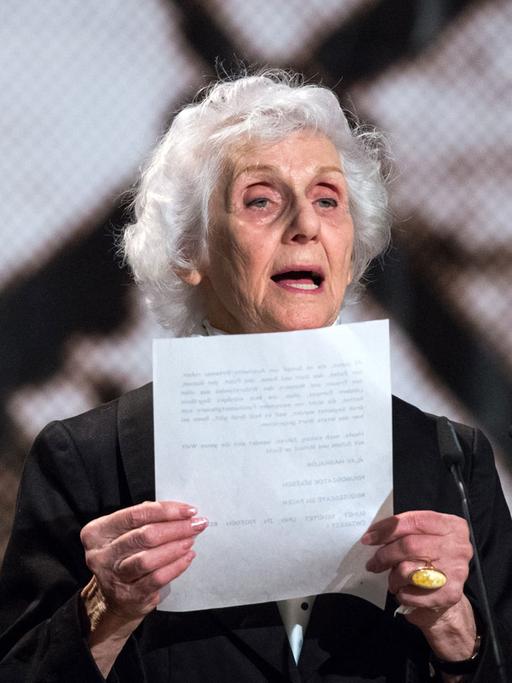 Eva Pusztai-Fahidi - aufgenommen am 26.1.2015 bei der Auftaktveranstaltung des Gedenkens zum 70. Jahrestag der Befreiung des Konzentrationslagers Auschwitz.