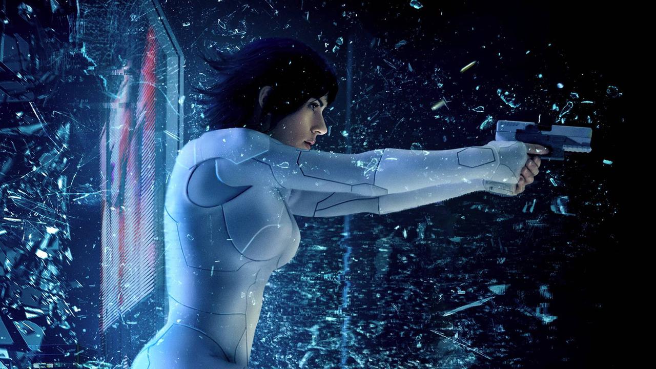 Ausschnitt aus dem Filmplakat für "Ghost in the Shell" von Rupert Sanders mit Scarlett Johansson in der Hauptrolle Ausschnitt aus dem Filmplakat für "Ghost in the Shell" von Rupert Sanders mit Scarlett Johansson in der Hauptrolle