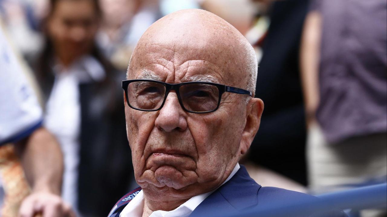 Rupert Murdoch im Jahr 2017 bei den U.S. Open
Rupert Murdoch im Jahr 2017 bei den U.S. Open