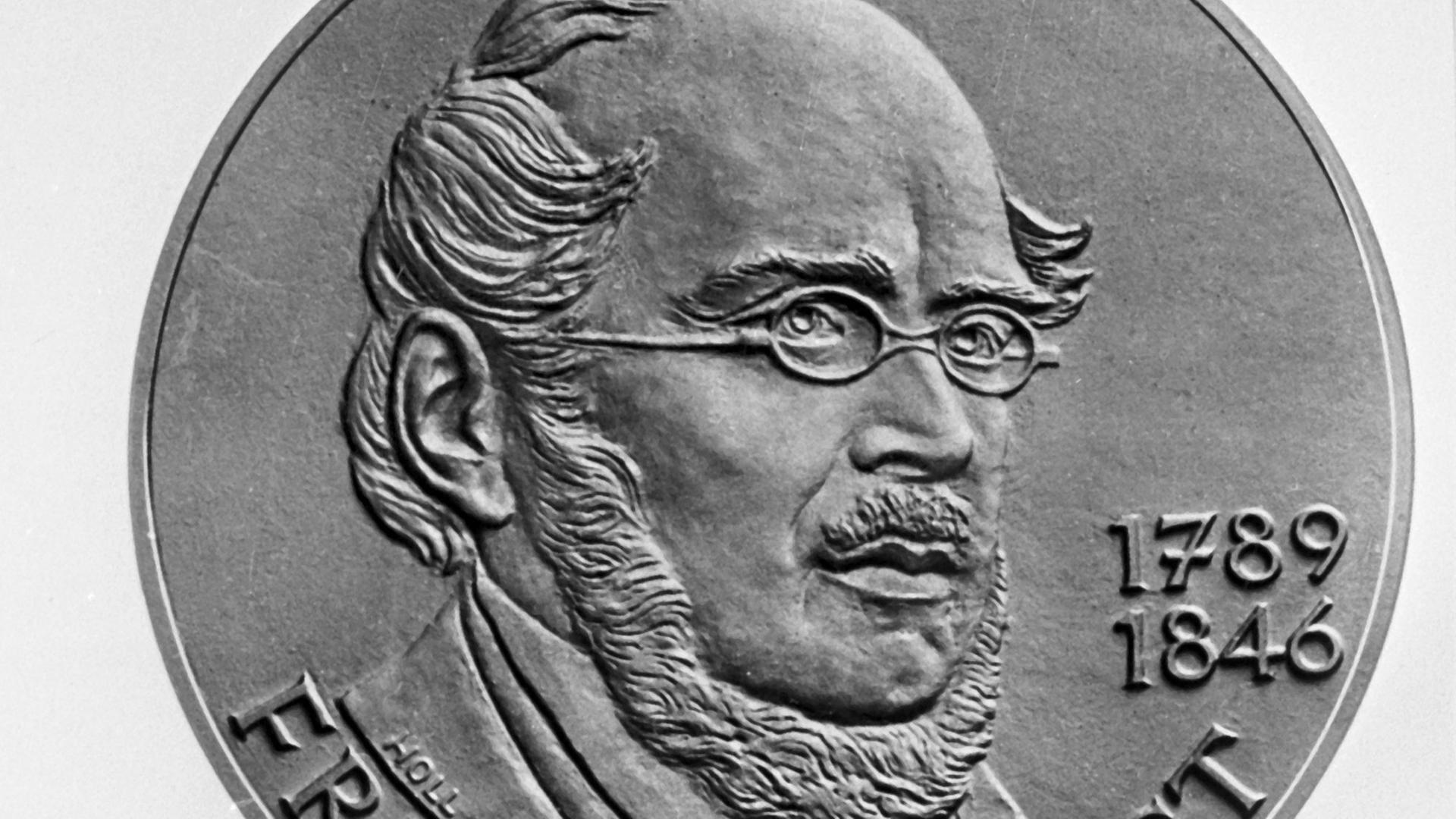 Eine Gedenkmedaille für den Wirtschaftstheoretiker Friedrich List. Eine Gedenkmedaille für den Wirtschaftstheoretiker Friedrich List.