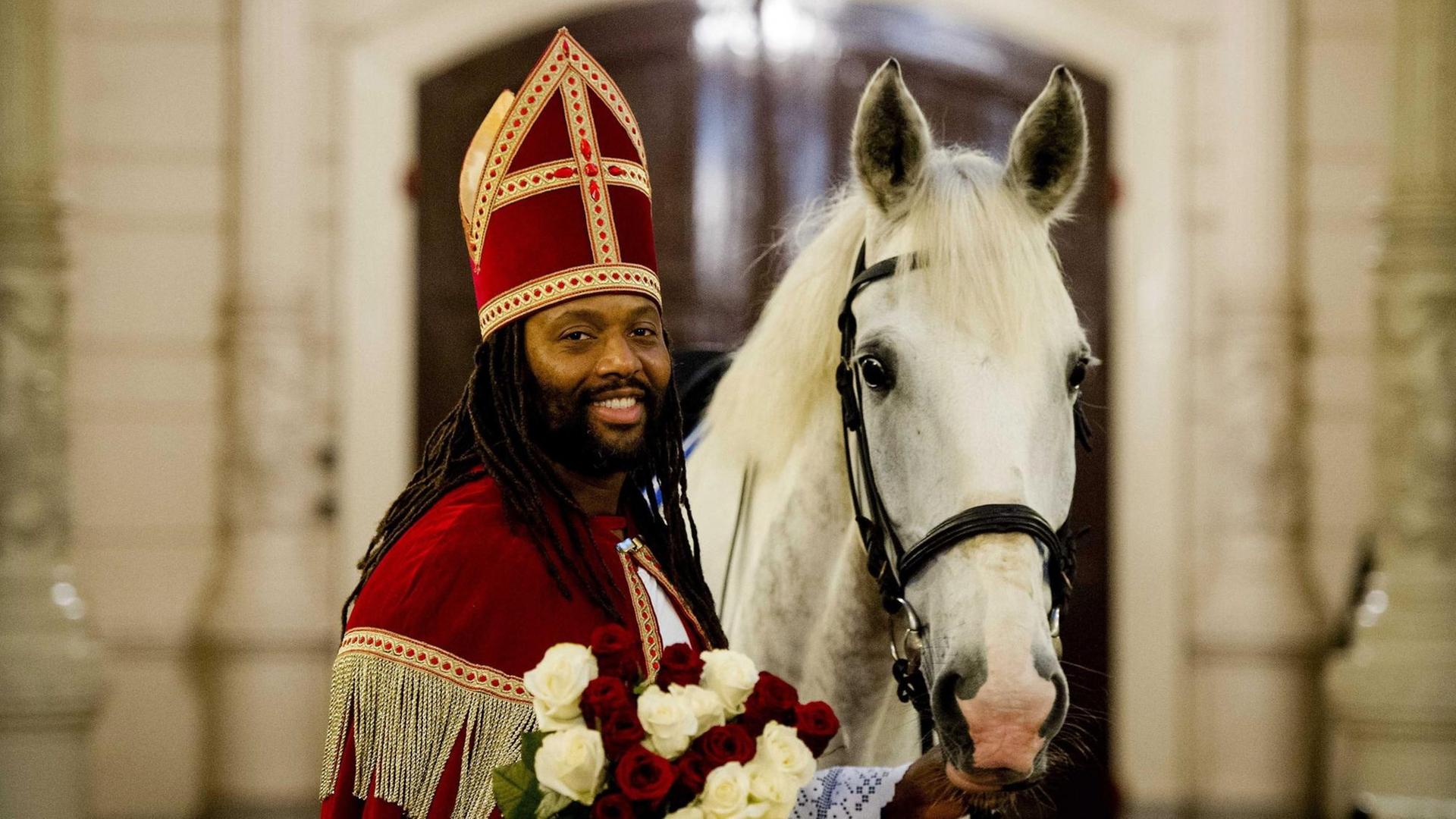 Zwarter Piet in den Niederlanden - Rassistisches Überbleibsel aus der ...