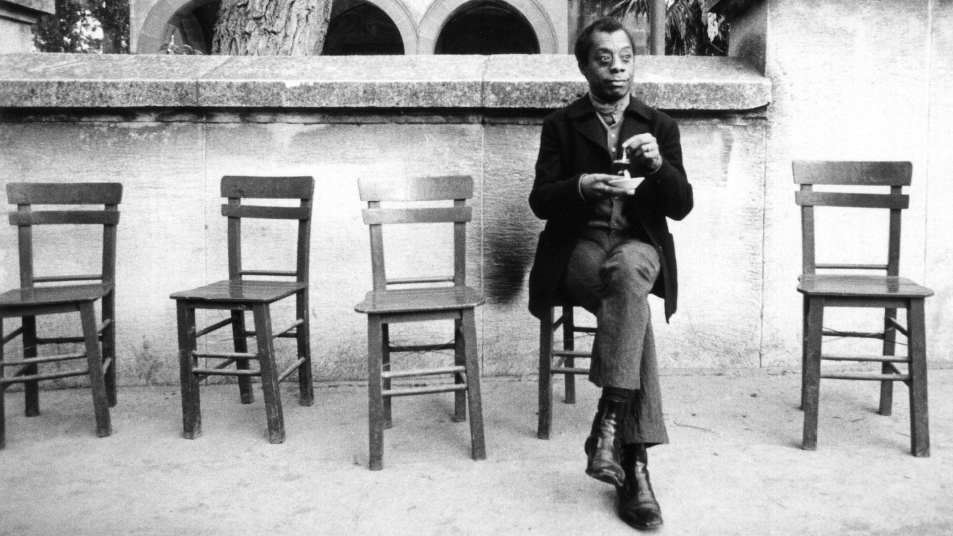 Der US-Schriftsteller James Baldwin in den 1960er-Jahren Der US-Schriftsteller James Baldwin in den 1960er-Jahren