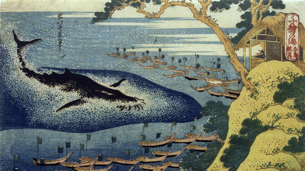 Ein Holzschnitt des japanischen Künstlers Hokusai aus der Iitsu-Periode zeigt Walfischfang vor den Gotô-Inseln, zwischen 1832 und 1834.