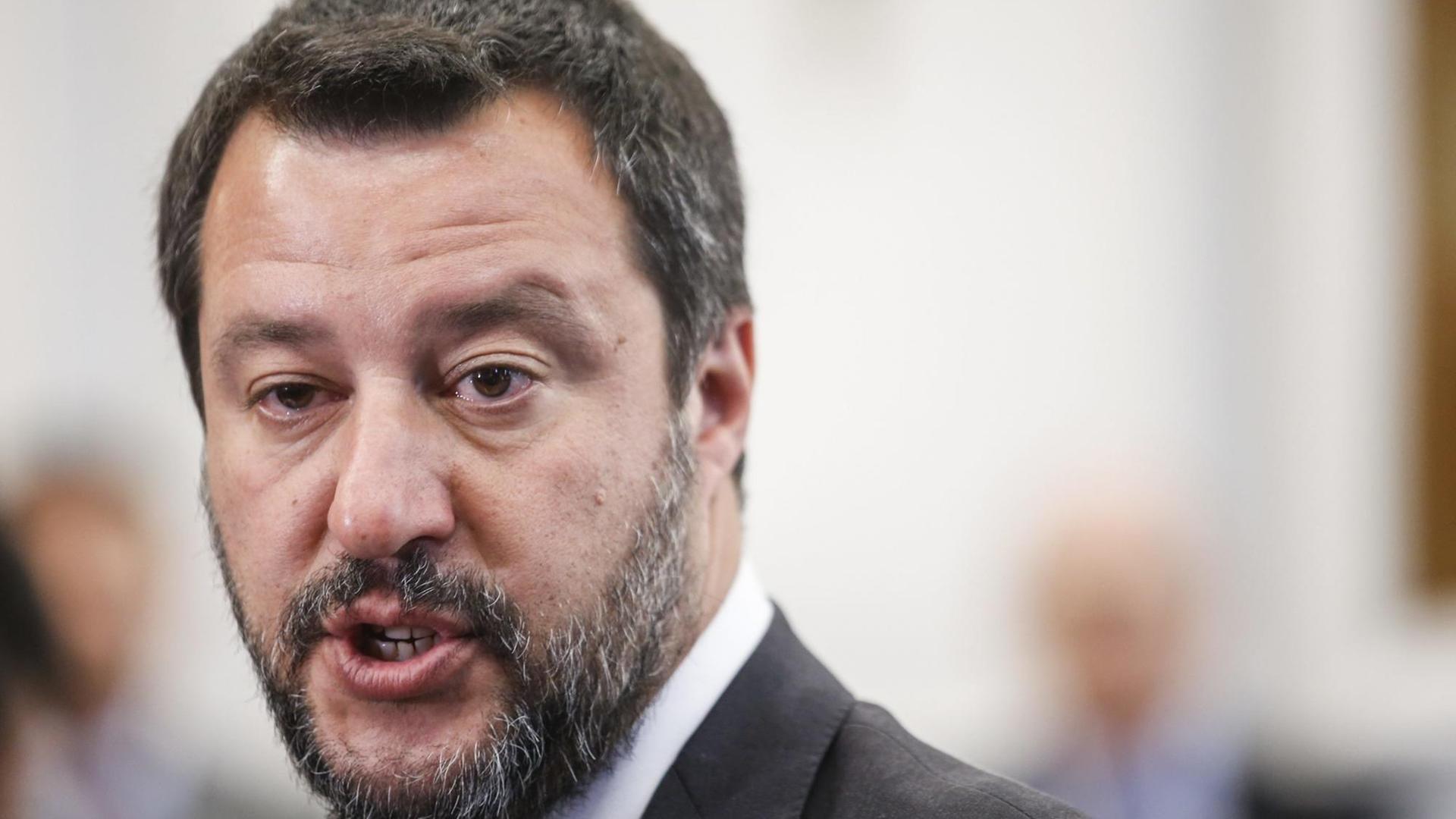 Der italienische Innenminister Matteo Salvini von der rechtspopulistischen Partei Lega. Der italienische Innenminister Matteo Salvini von der rechtspopulistischen Partei Lega.