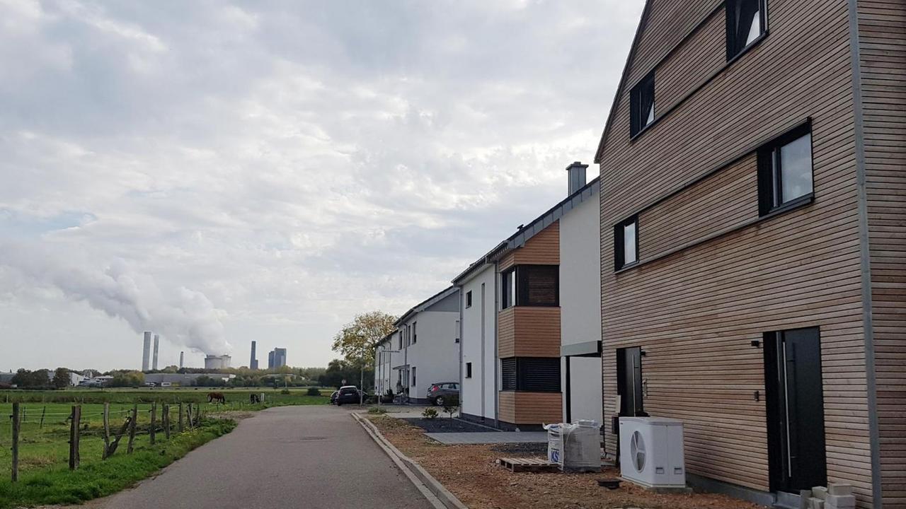 Neue Höfe Dürwiß in Eschweiler, die klimafreundlichste Stadt Deutschlands. Neue Höfe Dürwiß in Eschweiler, die klimafreundlichste Stadt Deutschlands.