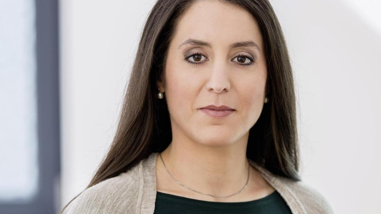Die Bochumer Polizistin Tania Kambouri. Die Bochumer Polizistin Tania Kambouri.