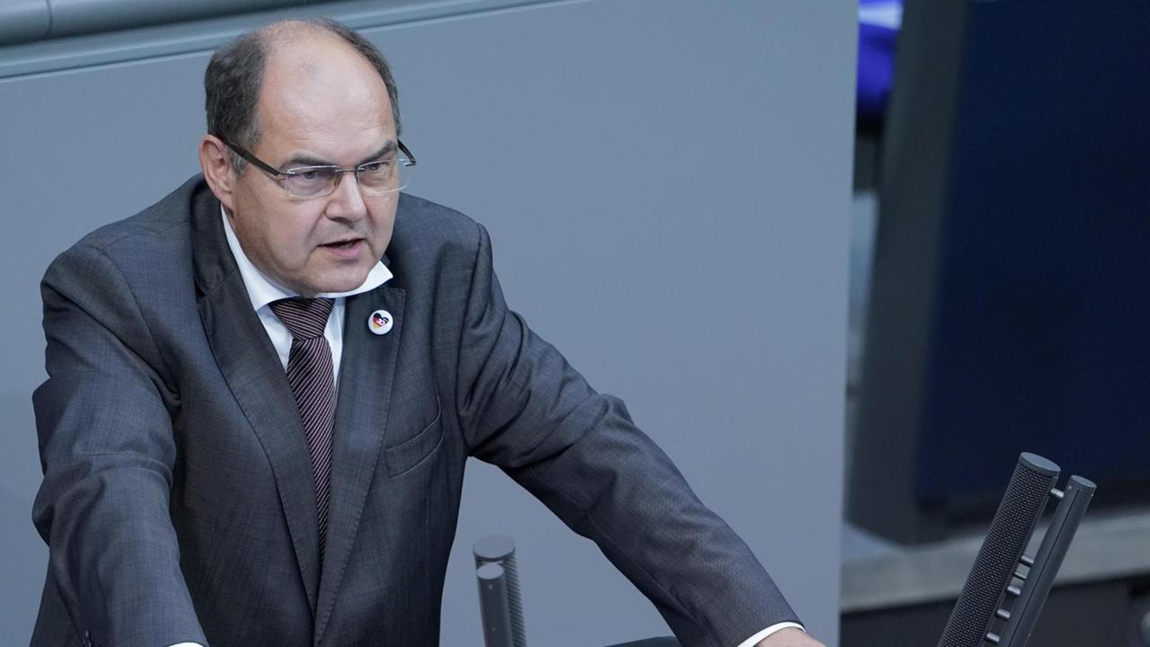Der Bundestagsabgeordnete Christian Schmidt (CSU) während einer Rede Der Bundestagsabgeordnete Christian Schmidt (CSU) während einer Rede