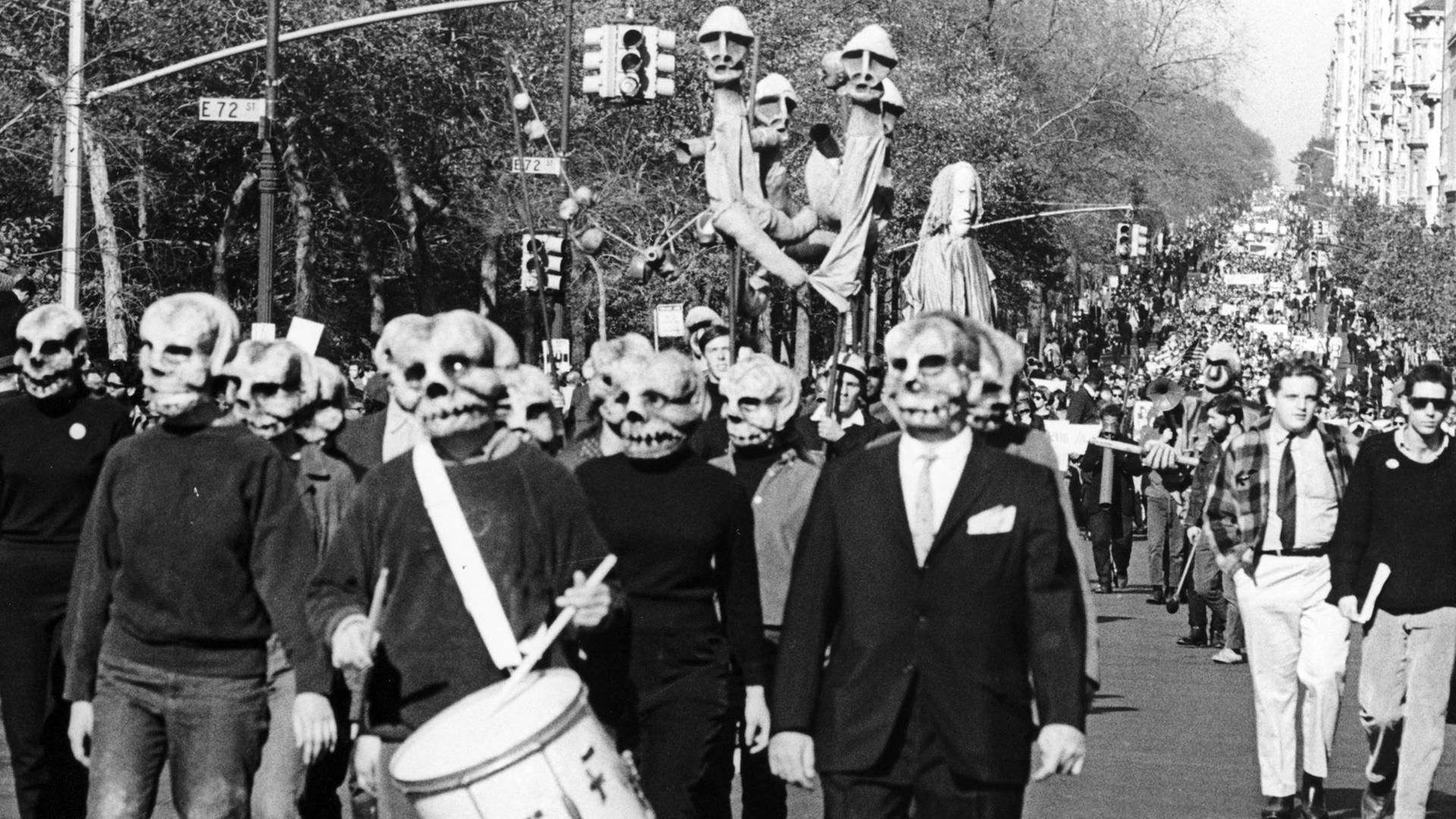 Demo gegen den Vietnamkrieg 1965 Demo gegen den Vietnamkrieg 1965