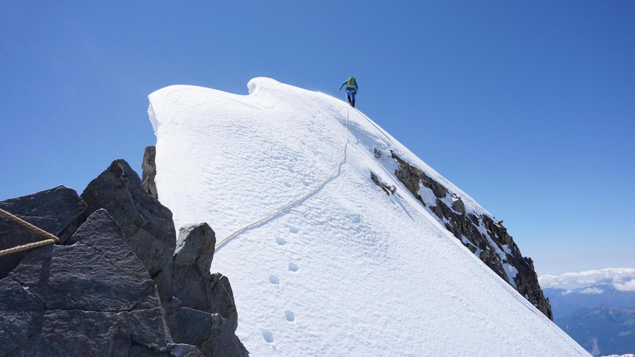 Letzte Schritte zum Bernina-Gipfel
